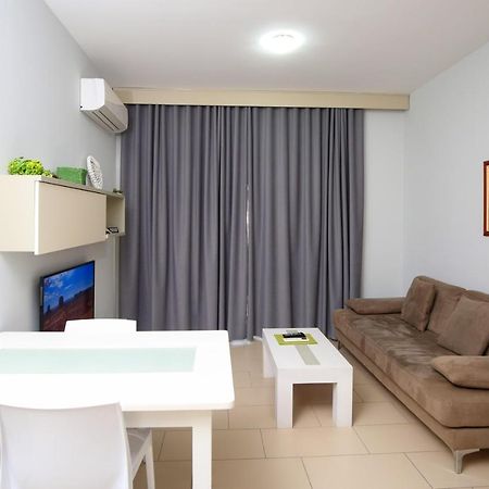 Diamond Hill Resort & Spa Vlorë Екстериор снимка